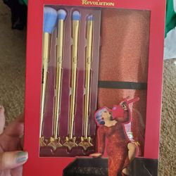 *New In Box!* Revolution X Shrek Fairy Godmother Magic Wand Make-Up Brush Set