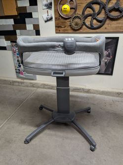 Chicco Bedside Bassinet
