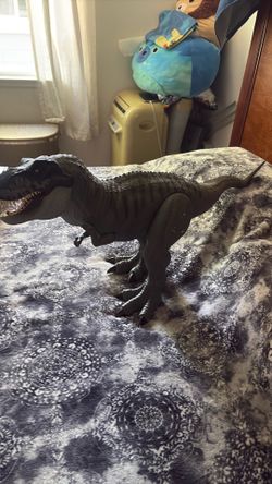 Jurassic world rebirth Mattel super colossal t-rex