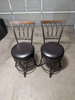 Set of 2 Swivel Counter Stools – Metal & Wood with Espresso Cushions
