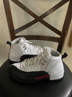 Jordan 12s taxi flip size 9.5
