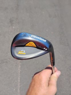 Golf Clubs! Cleveland CG14 54 Degree Wedge!
