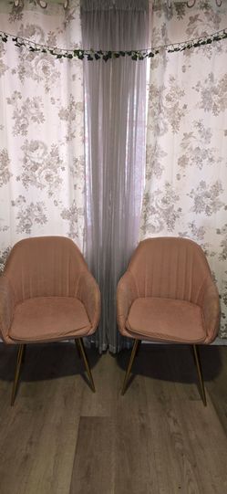 Set of Chairs
