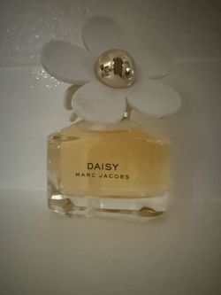 Marc Jacobs perfume