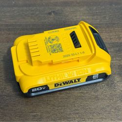 NEW DEWALT DCB203 20V MAX 2Ah Lithium Battery