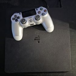Ps4 Slim 1TB (Model CUH-2115B)