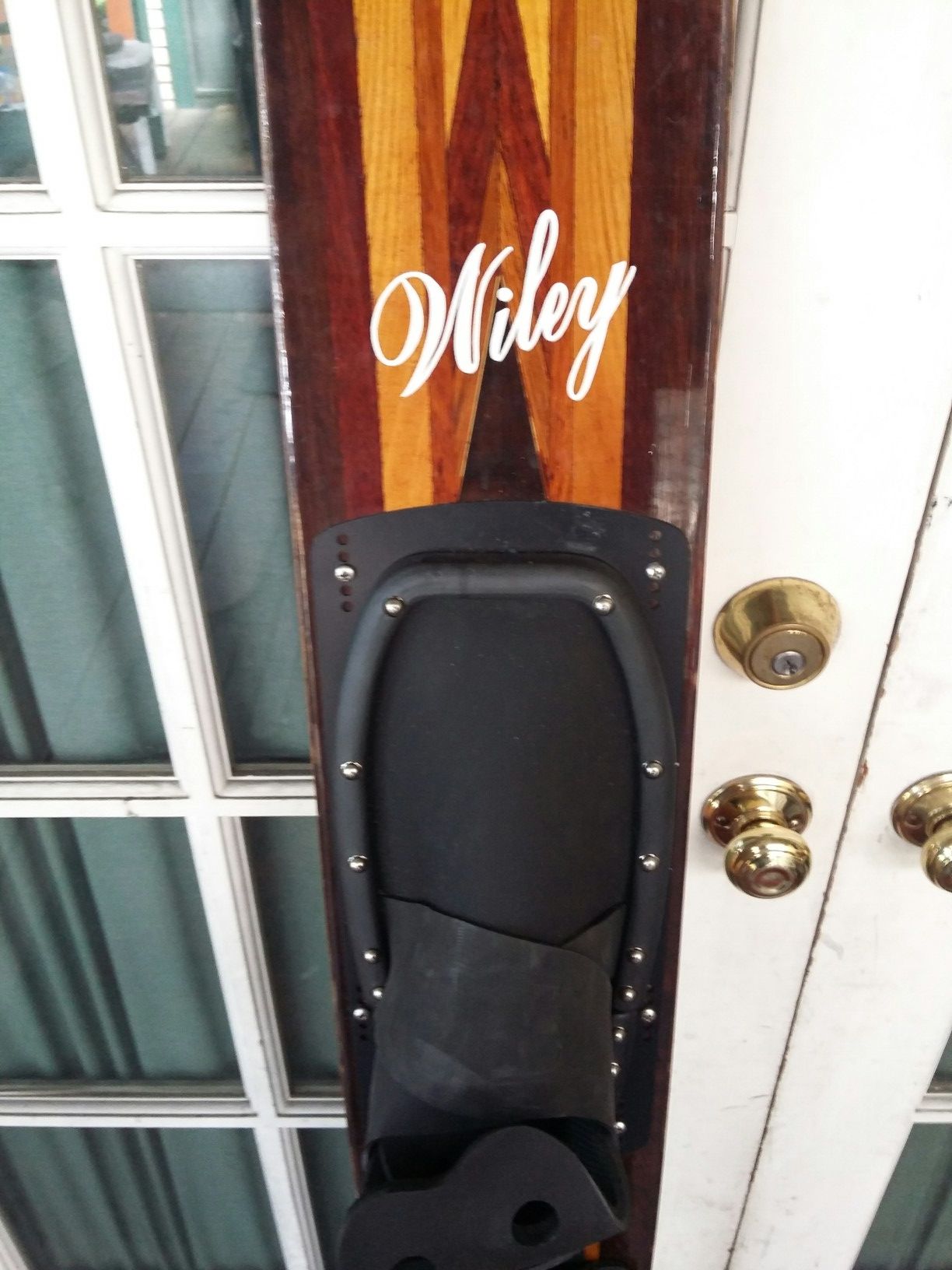 Vintage Wiley waterski 70 and 1/2 in by 7 in