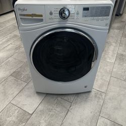Whirlpool 4.5 Cu.ft Front Load Washer With Load 