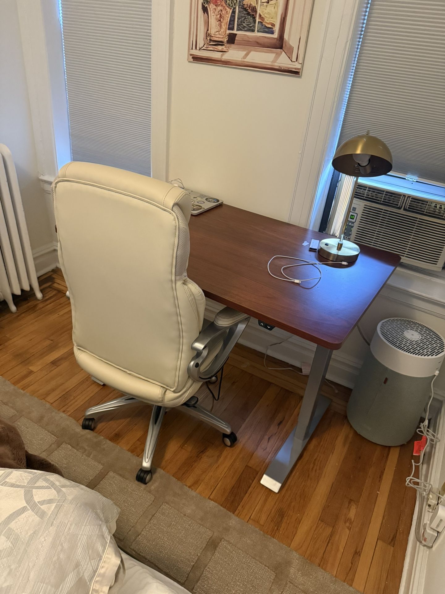 Office desk & Chair Available
