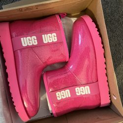 Ugg