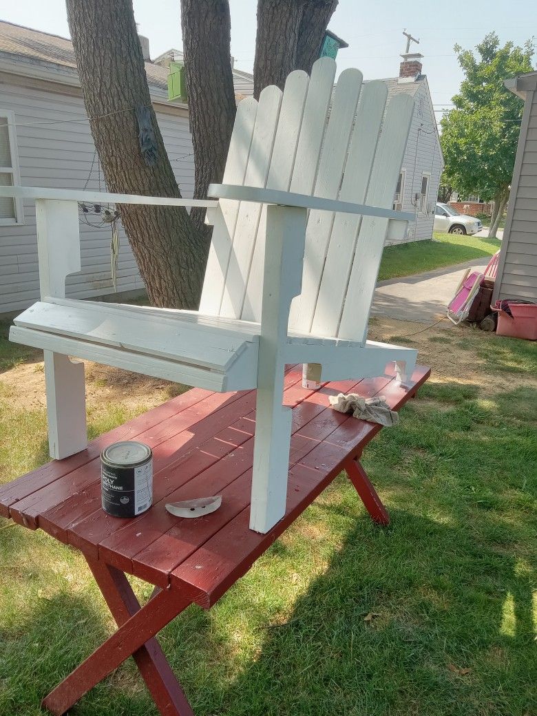 White Adirondack Chair 