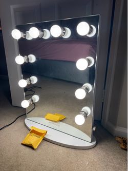 Impressions Vanity