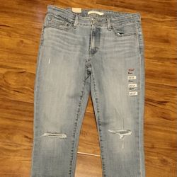 Levi’s 711 Skinny Women’s Jeans