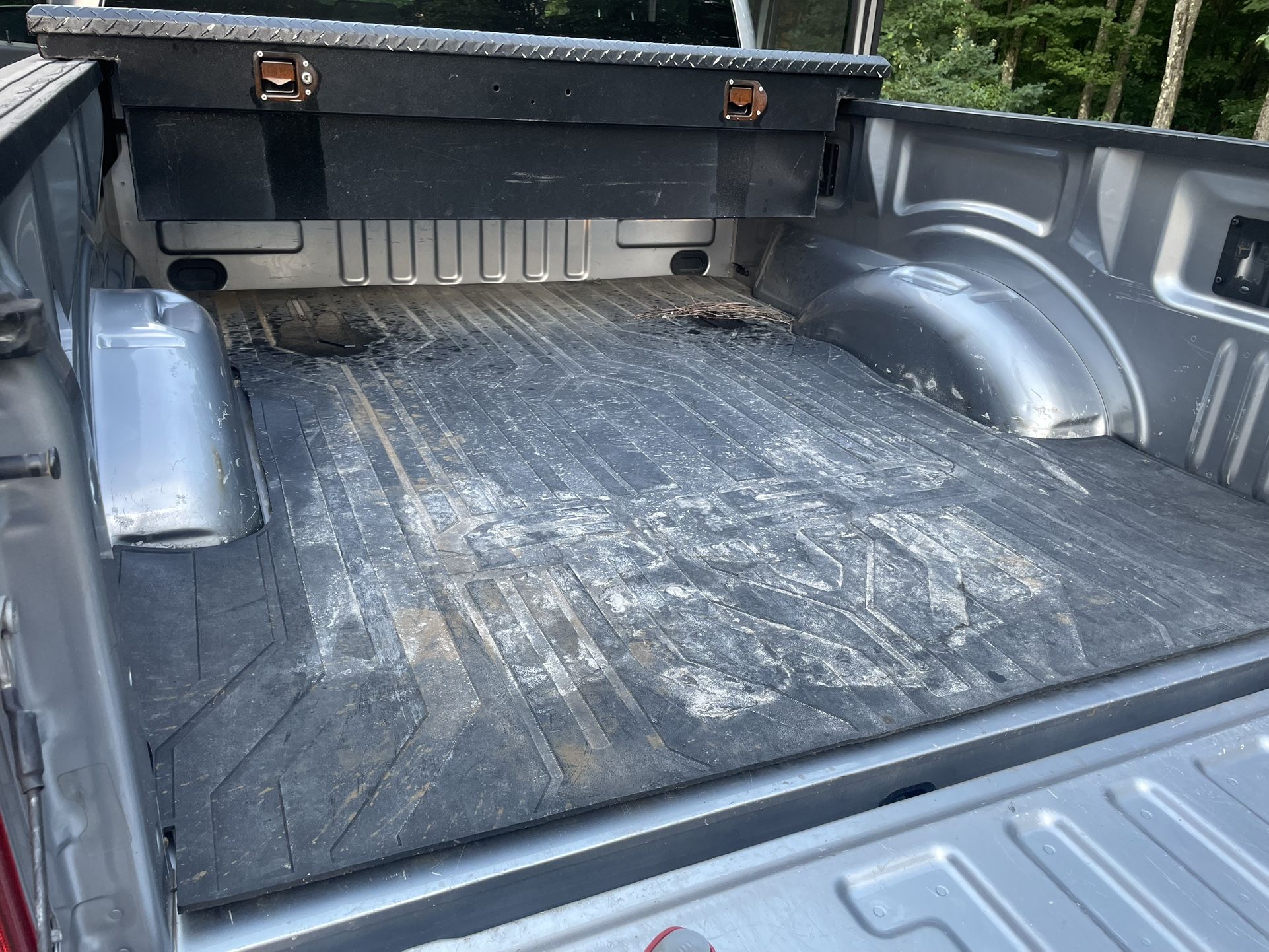 Ford motor Company 6.5 Ft. Rubber Bed Mat