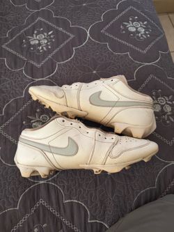 Jordan 1 low cleats