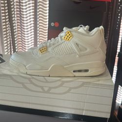 Jordan 4 Gold Metallica Size 12w/10.5m