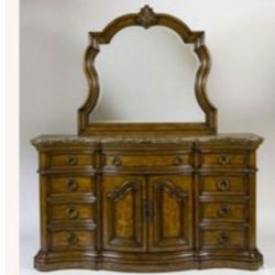 Dresser And Mirror Set