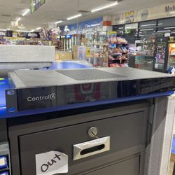 Control4 EA-5 controller 