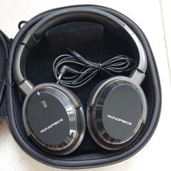 Noise Canceling Headphones