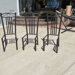 3 Chairs w/o Seat