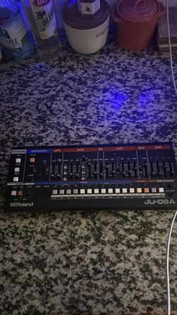 Roland ju 06a boutique