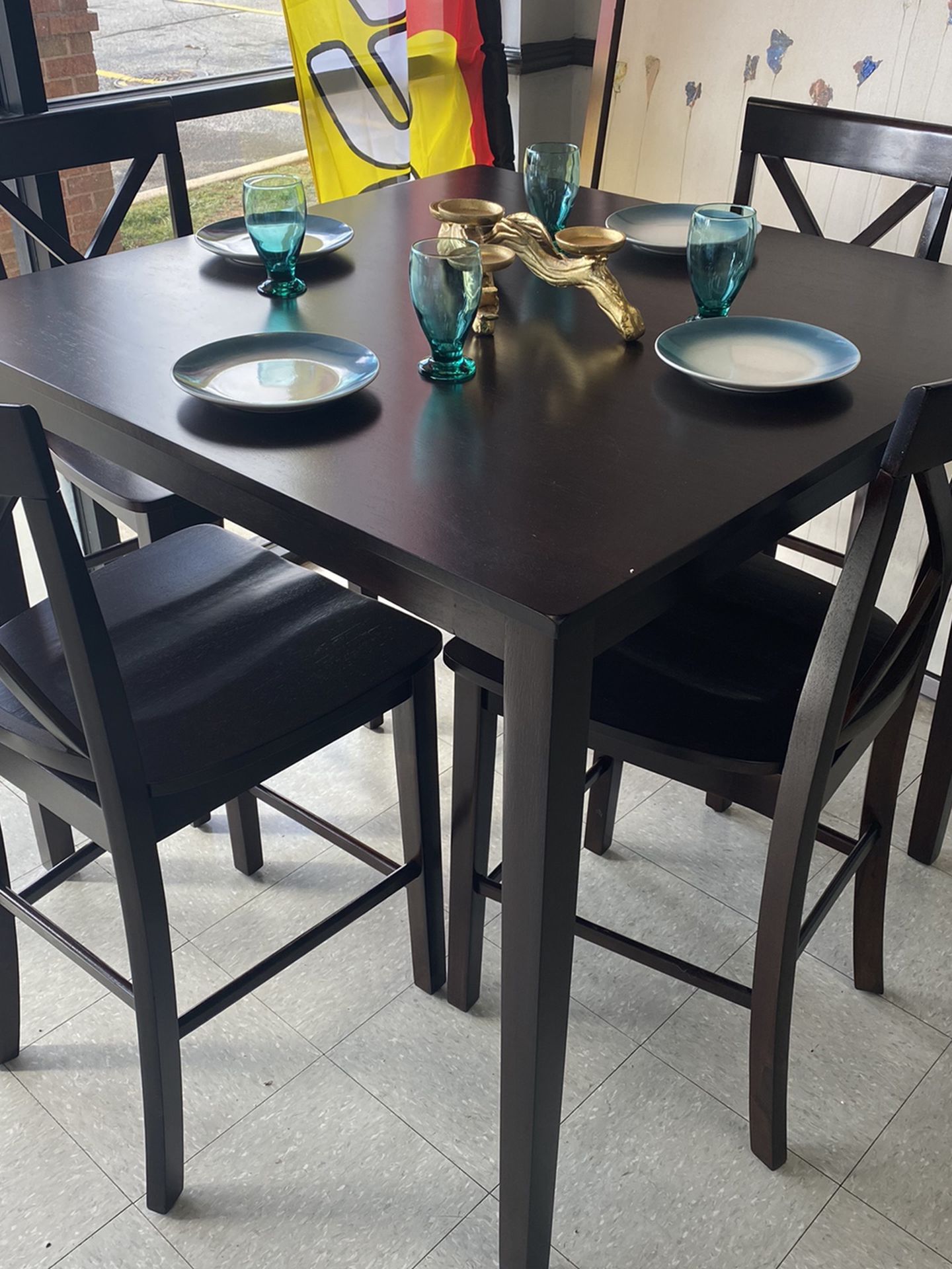 4 PIECE DINING TABLE SET