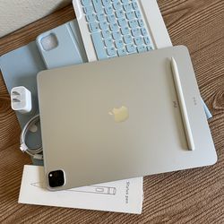 iPad Pro 12.9” (2020 model) 4th Generation 512GB with  keyboard case and pen & Accessories