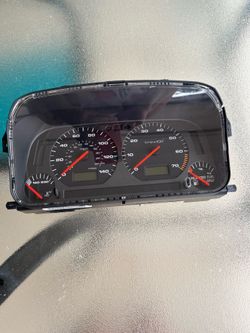 OEM Volkswagen Instrument Cluster Speedometer VDO 1EM 919 911 A | Made in German
