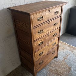 Dresser, Solid Wood, Pottery Barn, 5 Drawers. Excellent Condition! Very Little Use. 