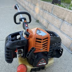 Echo X Series Trimmers &Brushcutter SRM-3020 in excellent condition just did a complete tuneup on it