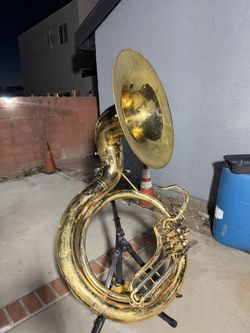 Tuba sousaphone besson