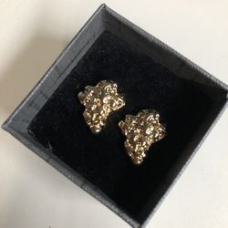 Set of Gold-Plated Earrings