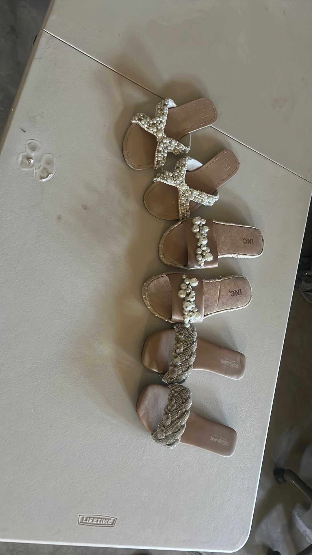 Women’s sandals