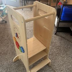 Toddler Kitchen Tower/Step Stool