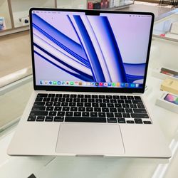 MacBook Air m2 8gb ram 256gb ssd