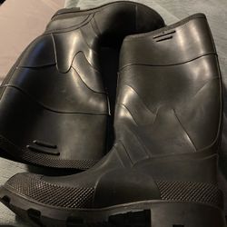 Rubber Work Boots Size 7 In Men’s 