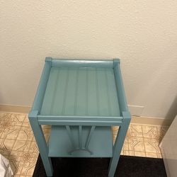 Unique End Table/plant Stand