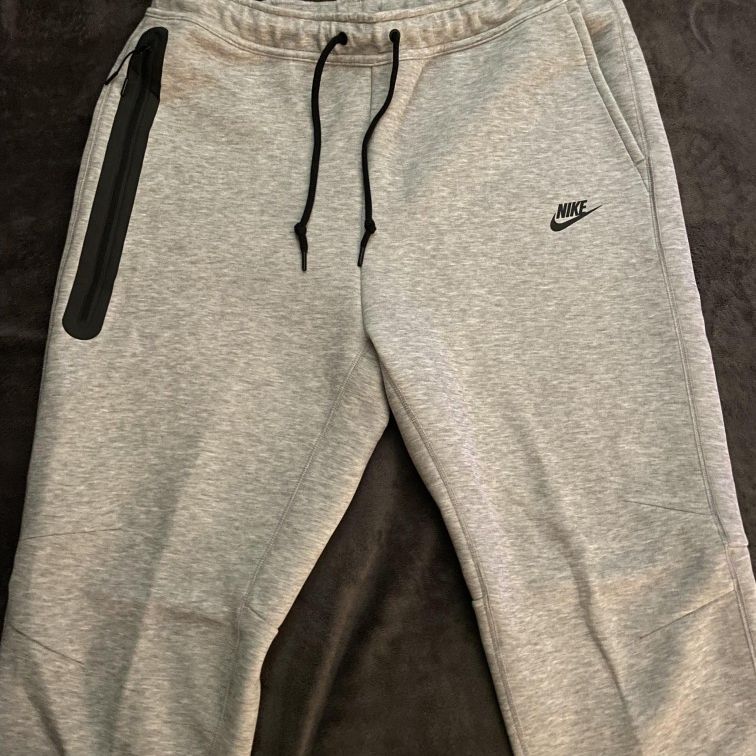 Nike Tech Fleece Joggers Sweatpants Size XL Men