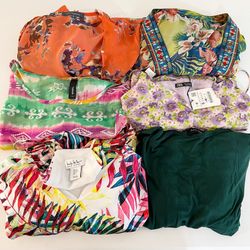 5 blusas + 1 vestido para mujer son usadas en total 6 piezas medida S