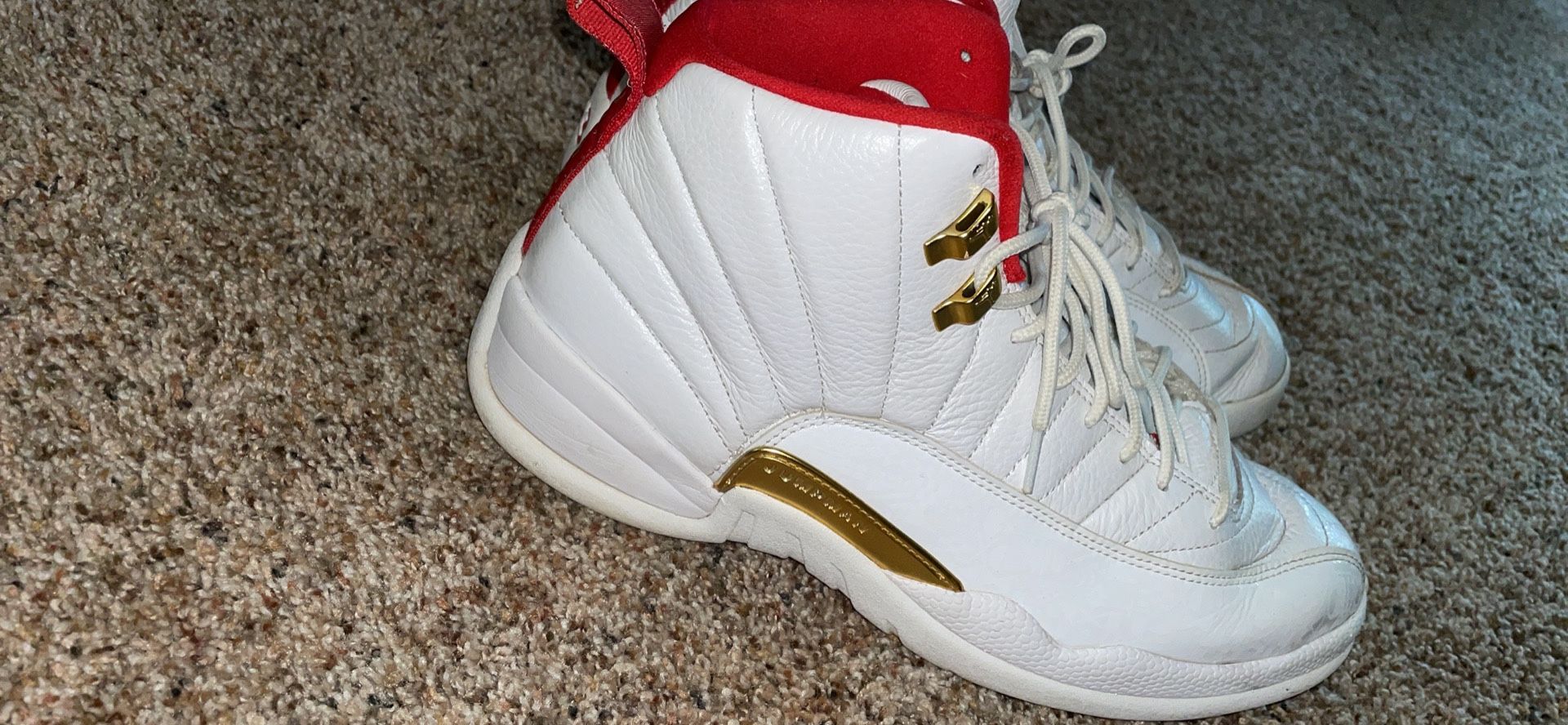 Jordan 12 Retro Fiba 