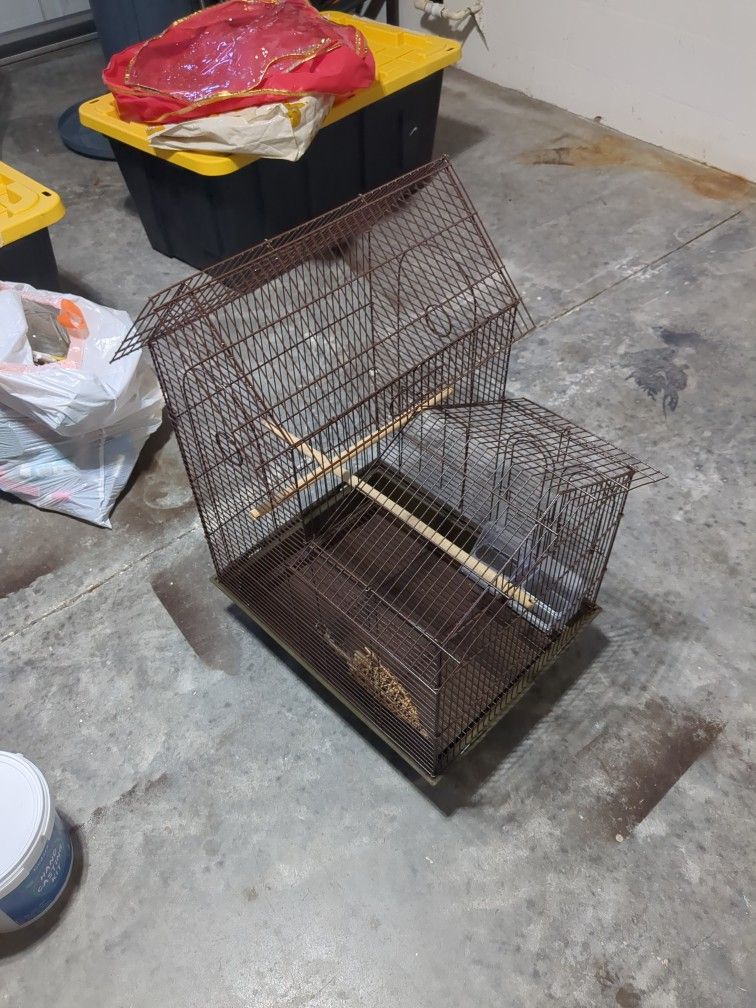 You & Me Cockatiel Ranch House Bird Cage 19.75" L x 14.75" W x 28" H