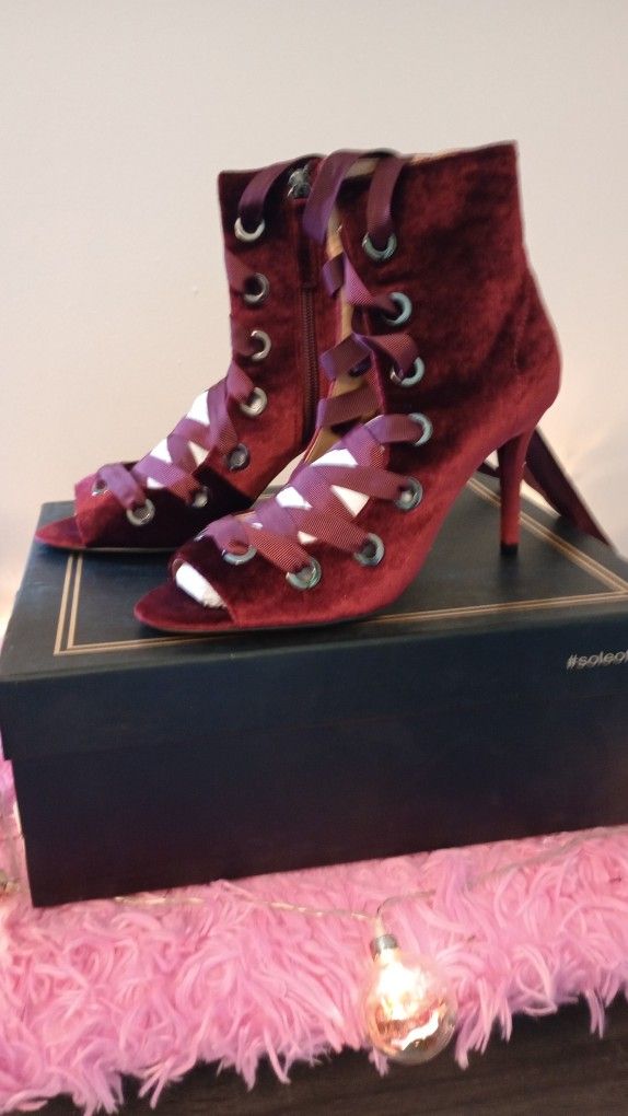 Daya By Zendaya Women's Heel Pumps (Brand New)