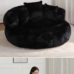 Love Seat 