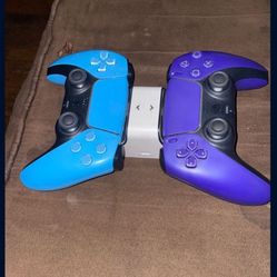 2 Ps5 Color Controllers