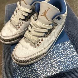 Jordan Retro 3 Wizards