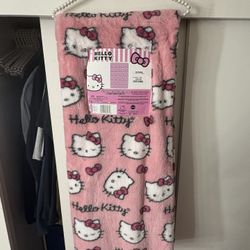 Hello Kitty Faux Fur Blanket 