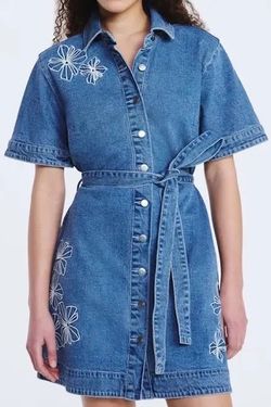 Free Assembly Women's Embroidered Denim Mini Shirtdress with Belt 4.1 % * * (28