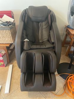 Mynia Extended SL Track Zero Gravity Massage Chair
