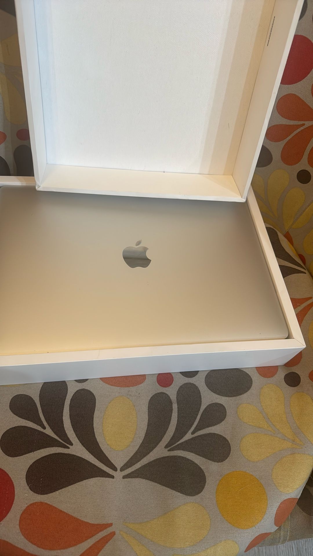 MacBook Pro M1 2020 13” Touch Bar In Box Unlocked Ready To Rock