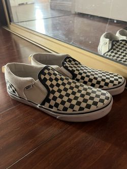 Vans slip on 